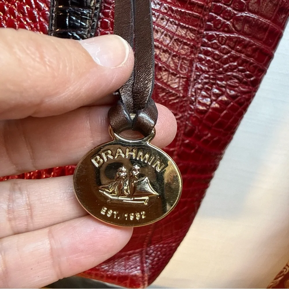 BRAHMIN Medium Asher Melbourne Croc Embossed Leather Red Lava Brown‎ Tote Bag